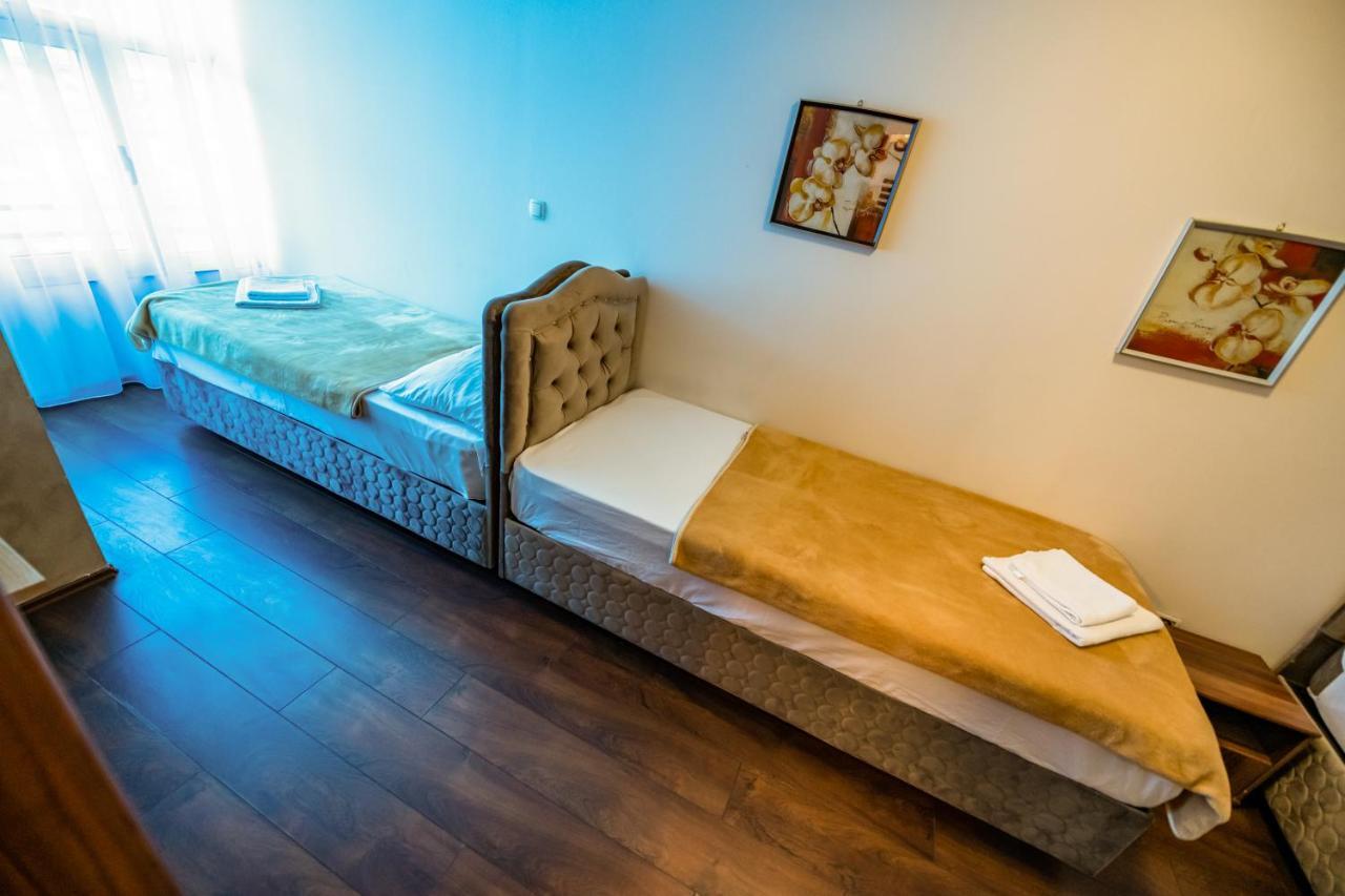 Hotel Oasis Gnojnice Buitenkant foto