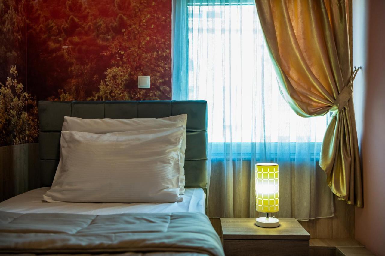 Hotel Oasis Gnojnice Buitenkant foto