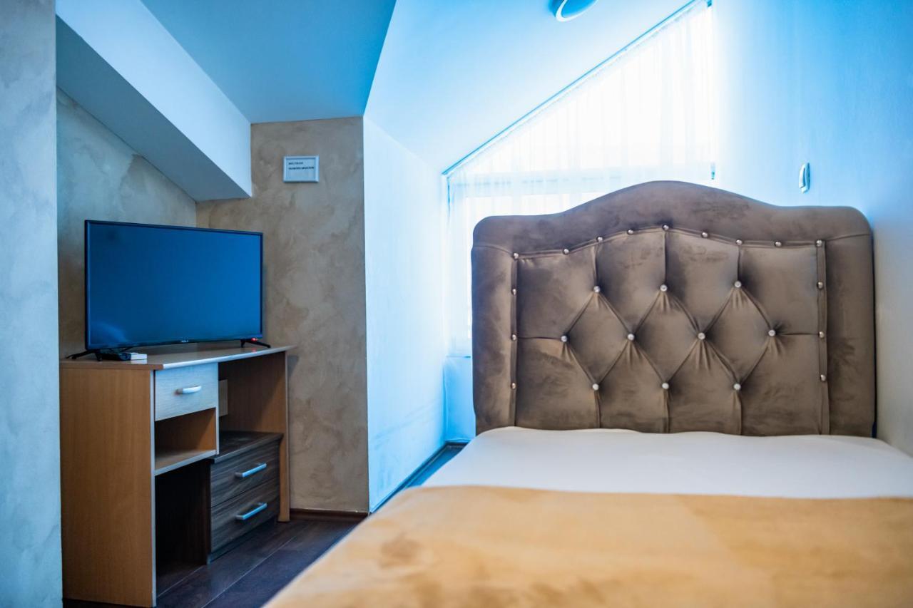 Hotel Oasis Gnojnice Buitenkant foto