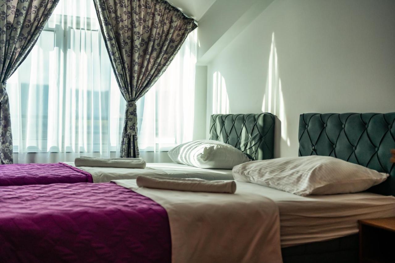 Hotel Oasis Gnojnice Buitenkant foto
